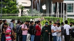 As iPhone 17 goes on sale in India, long queues and scuffles emerge outside Apple Store: Watch video here 