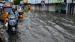 ‘Real heroes’: Zomato, Swiggy delivery agents save people from being swept away amid Hyderabad rain – Video