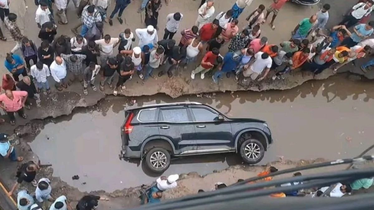 bihar sir, bihar election 2025, bihar news, bihar potholes, bihar roads bihar sir, bihar election 2025, bihar news, bihar potholes, bihar roads