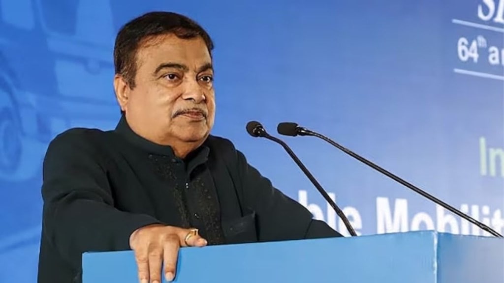 nitin gadkari, nitin gadkari news, nitin gadkari row, politician, fool people, nitin gadkari remark