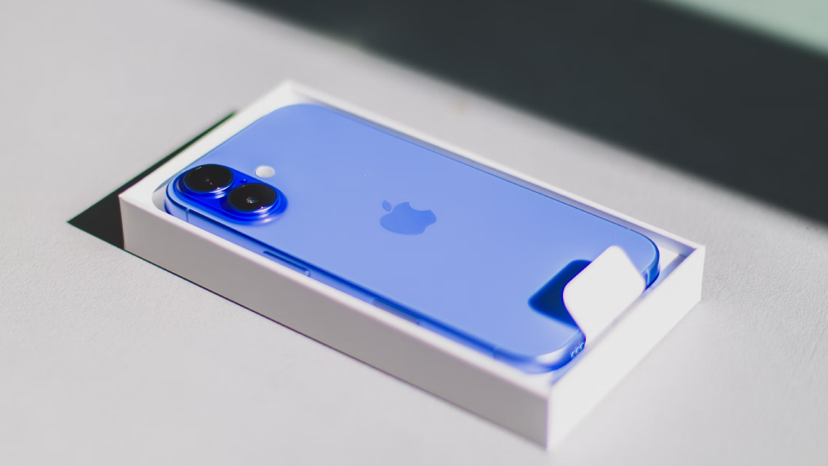 iPhone 16, iPhone 16 Plus get nearly Rs 20,000 price cut on Vijay Sales: Check latest deals and features iPhone 16, iPhone 16 Plus get nearly Rs 20,000 price cut on Vijay Sales: Check latest deals and features