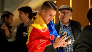 As the pro-EU party wom election in Moldova, French President Emmanuel Macron said that they stand by the country in its “momentum of freedom and sovereignty”.