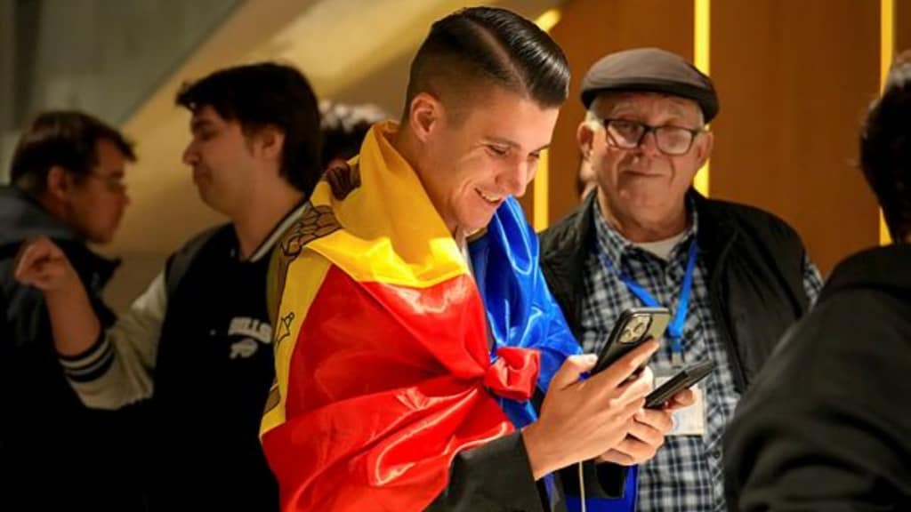 As the pro-EU party wom election in Moldova, French President Emmanuel Macron said that they stand by the country in its “momentum of freedom and sovereignty”.