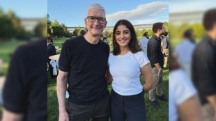 navya nanda apple