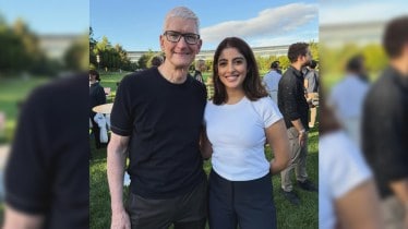 navya nanda apple