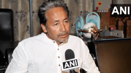After the Centre cancelled the FCRA licence of climate activist Sonam Wangchuk’s NGO with “immediate effect”, he labelled it as a “witch hunt” aimed at silencing his demand for Ladakh’s statehood. After the Centre cancelled the FCRA licence of climate activist Sonam Wangchuk’s NGO with “immediate effect”, he labelled it as a “witch hunt” aimed at silencing his demand for Ladakh’s statehood.