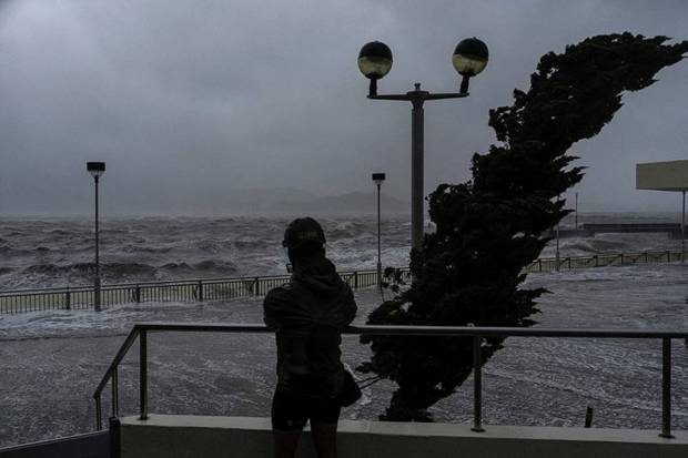 Officials have estimated that the lake released 60 million tonnes of water, which is equal to a large reservoir. (Photo source: AP)