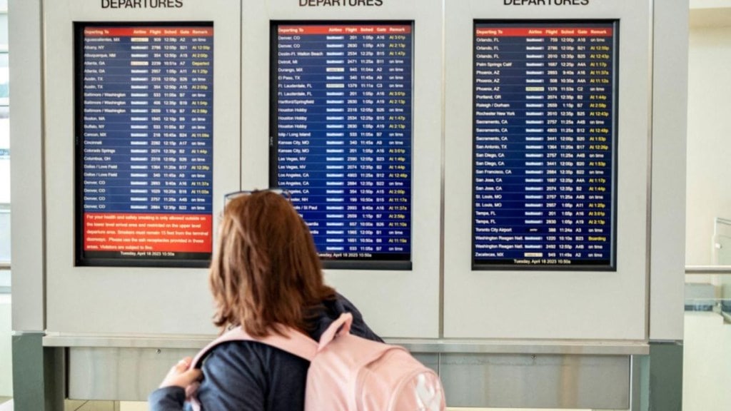 fares se fursat scheme, all about fares se fursat, alliance air fares se fursat, alliance air flight ticket, flight ticket alliance air, fares se fursat, flight booking, air ticket, aviation, Alliance Air, Fares se Fursat, Civil Aviation Ministry, Narendra Modi, IndiGo, Akasa, SpiceJet, Air India, fixed airfares, spicejet