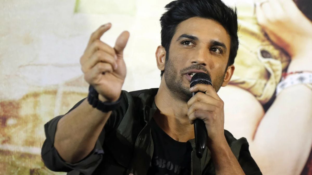 Late actor Sushant Singh Rajput's family has challenged CBI's closure report on his death. (Image source: Ajit Solanki/AP)