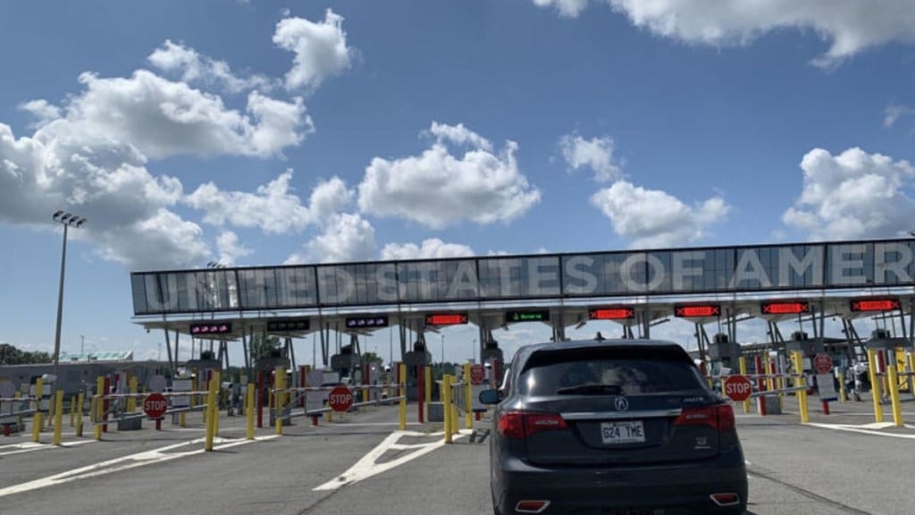 Why is US-Canada border closed amid government shutdown? Here is all we know Why is US-Canada border closed amid government shutdown? Here is all we know