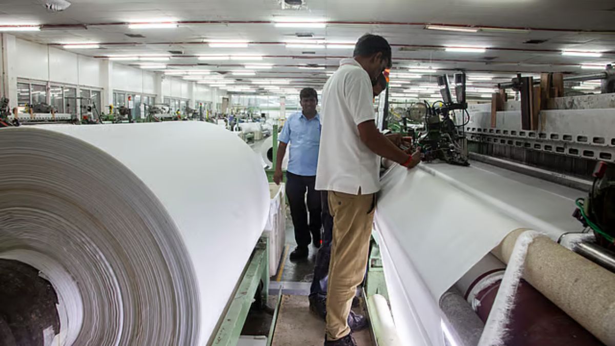 Apart from demand for discounts and falling orders, around 82% of the exporters are also experiencing an extended credit cycle across the supply chain as a result of the recent impact. Apart from demand for discounts and falling orders, around 82% of the exporters are also experiencing an extended credit cycle across the supply chain as a result of the recent impact.