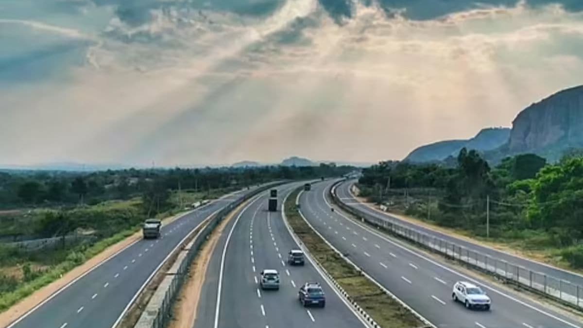 The portal hosts an extensive repository of geospatial layers categorised under domains such as Energy and Resources, Environment and Ecology, Infrastructure and Logistics, and Oceanic and Hazard Data. The portal hosts an extensive repository of geospatial layers categorised under domains such as Energy and Resources, Environment and Ecology, Infrastructure and Logistics, and Oceanic and Hazard Data.