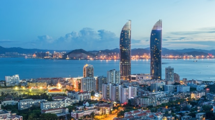 A new target would go a long way toward forcing Chinese leaders to resolve what has become a tedious and now increasingly urgent debate. A new target would go a long way toward forcing Chinese leaders to resolve what has become a tedious and now increasingly urgent debate.