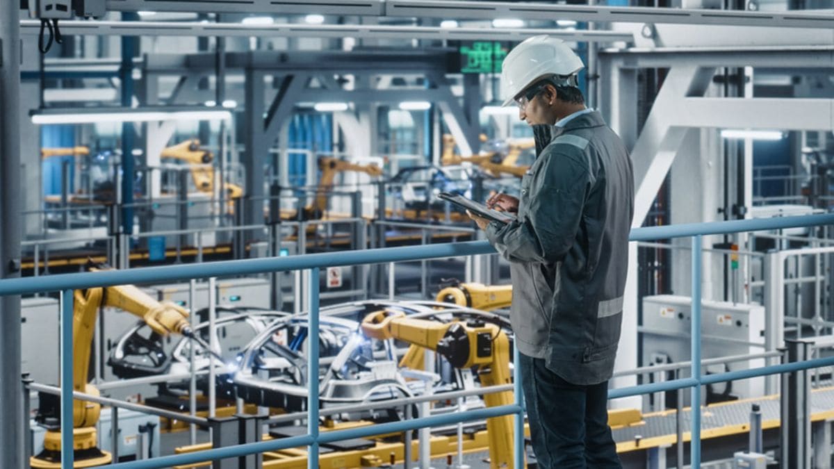 Manufacturing Drives India's Investment Surge: Sector's Share in New Projects Hits 73.2% High.