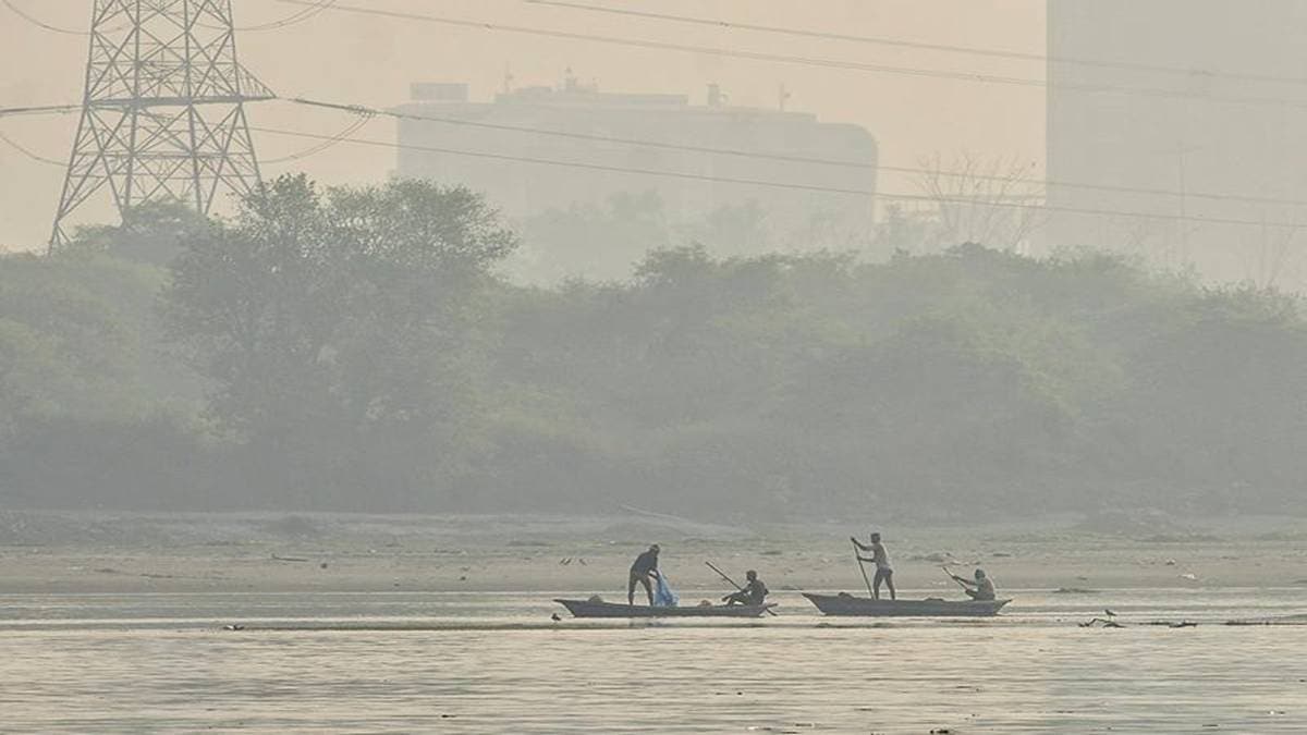 Delhi AQI severe today