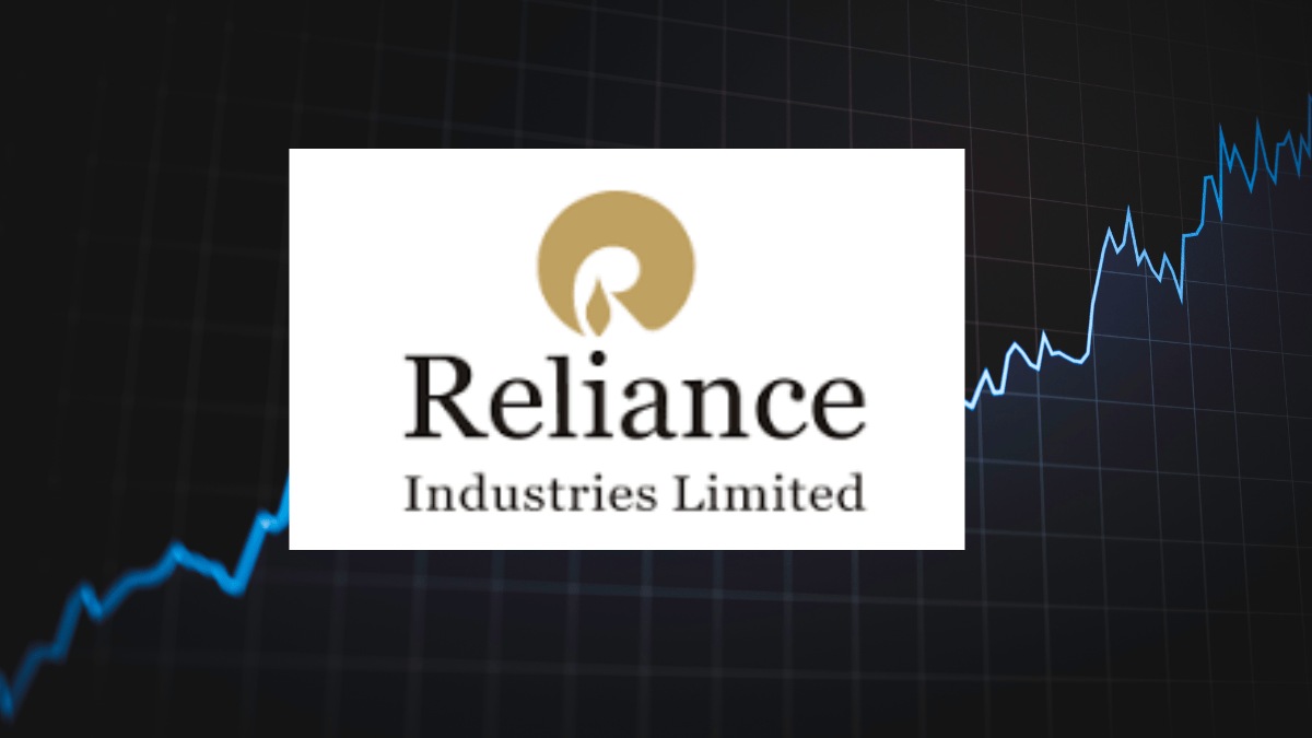 Mukesh Ambani-led Reliance Industries added 600 new dark stores in Q2FY26, expanding its retail network to over 3,000 stores. Reliance Retail’s revenue grew 19% year-on-year, driven by strong performance in quick commerce, grocery, fashion, and electronics.