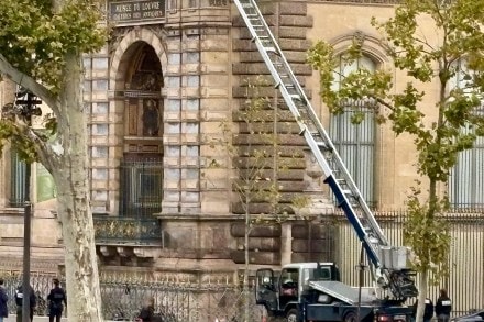 A basket lift used by thieves is seen at the Louvre museum on Sunday (AP Photo)