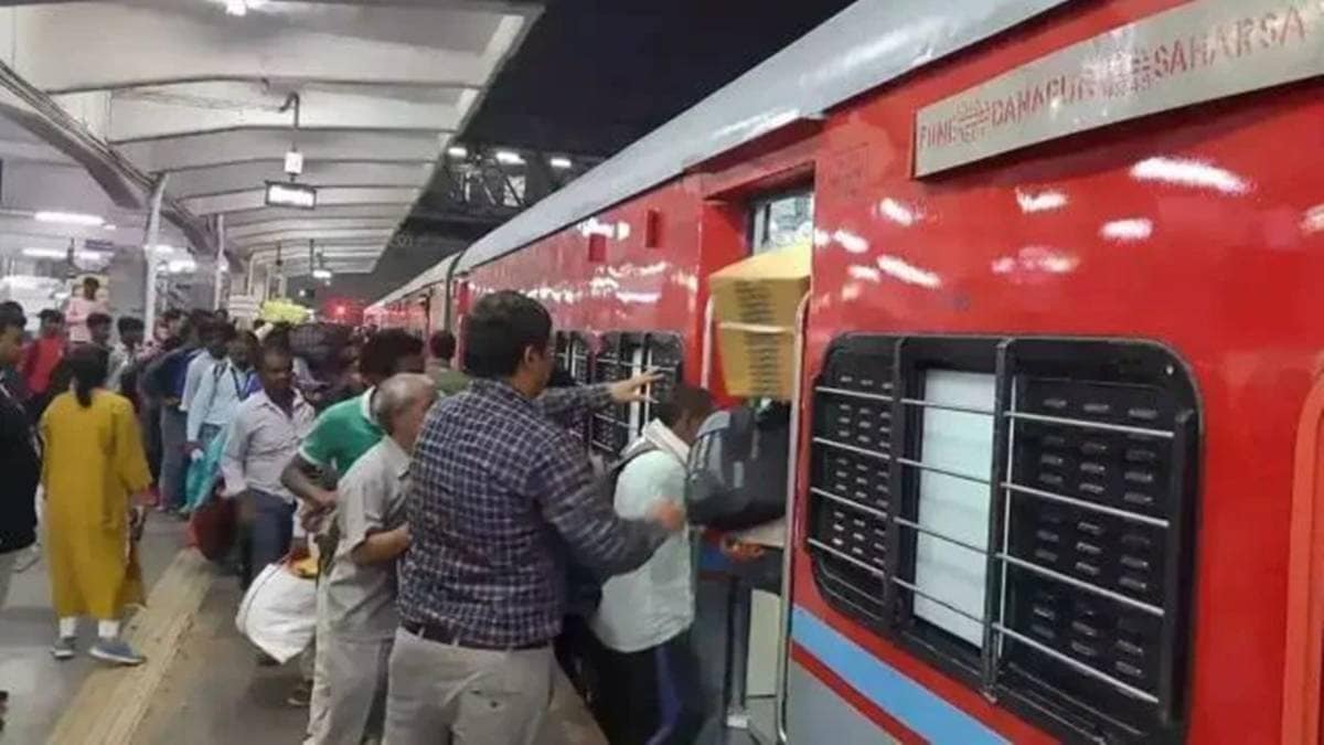 Indian railways special trains for Diwali and chhath puja