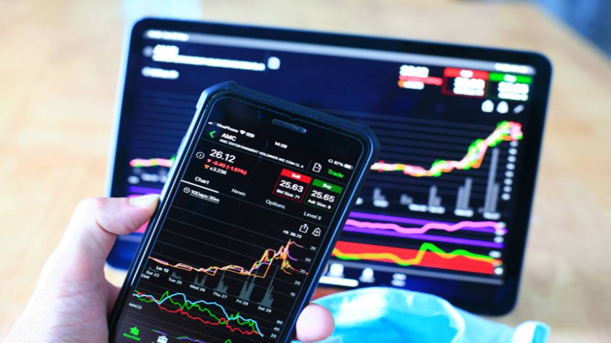 HDFC Bank stock, HDFC Bank 52‑week low, HDFC Bank share price today, HDFC Bank Chairman resignation