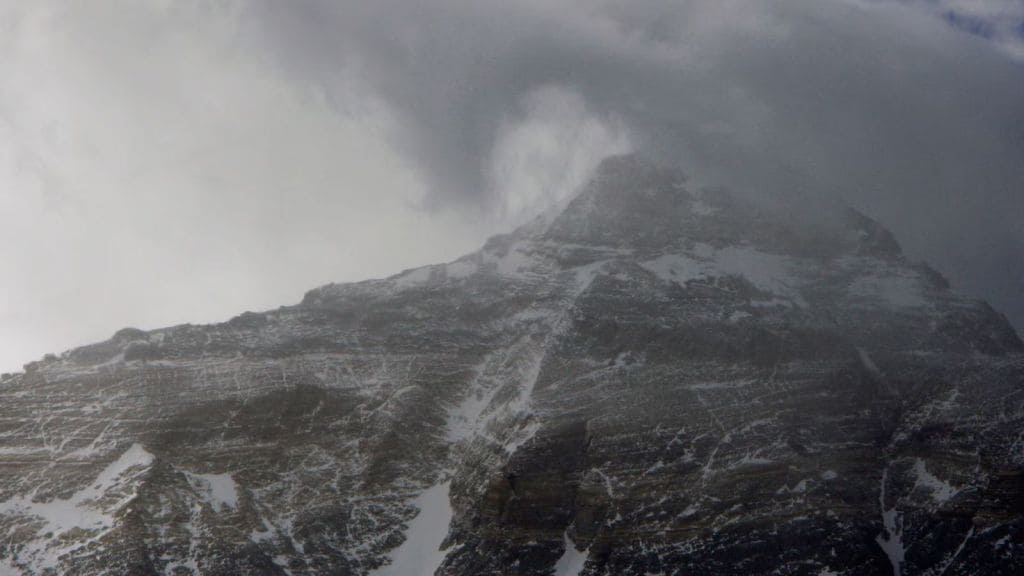 Snowstorm Chaos on Everest: Trekkers Trapped, Villagers Join Rescue Efforts