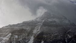 ‘Hardest night of my life’: Snowstorm traps 1000 on Mount Everest slopes, rescue operations underway 