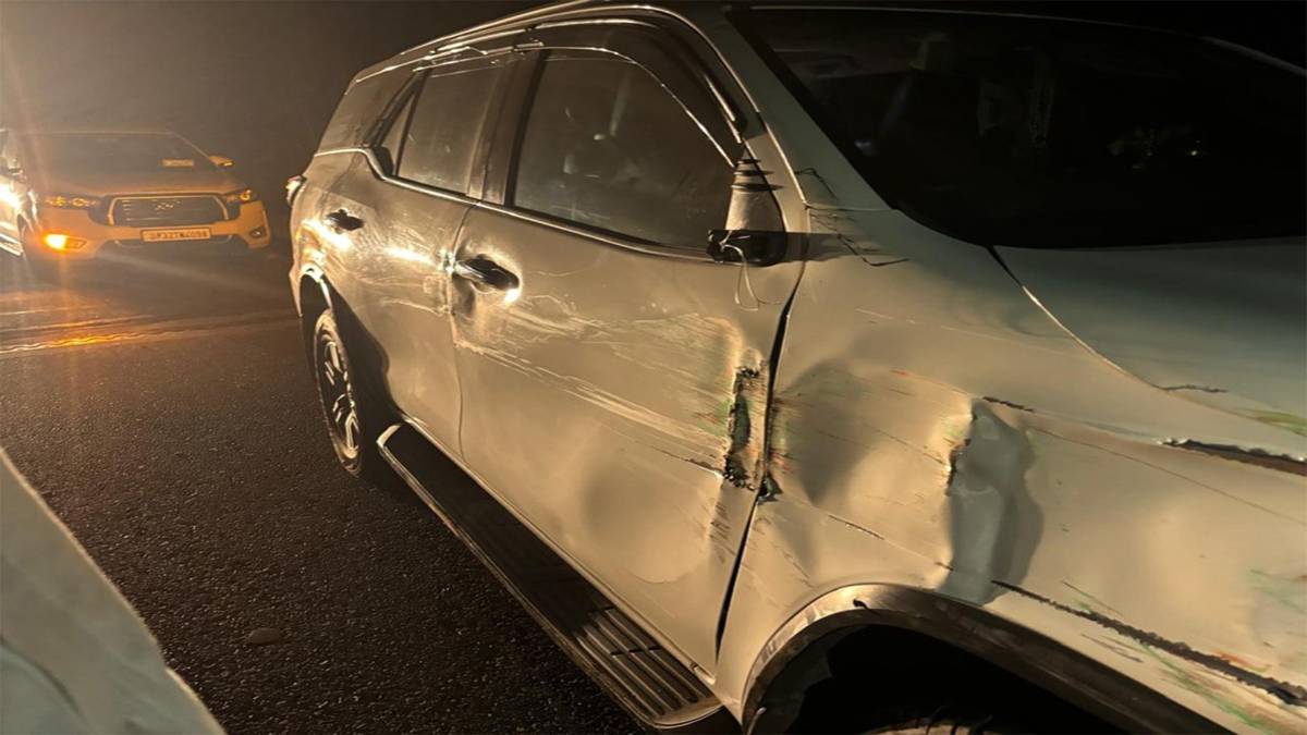 UP Minister escapes road accident UP Minister escapes road accident