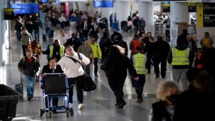 US Visa, US Visa new rule 2025, US Visa biometric rule, US immigration, foreign travelers, entry-exit system,