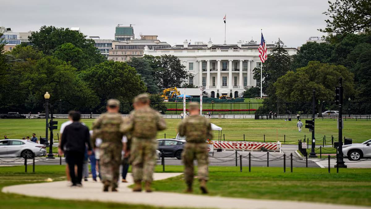US judge blocks troops deployment in Illinois US judge blocks troops deployment in Illinois