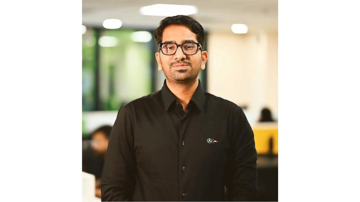 A logo is like the fingerprint of a company’s philosophy - it’s unique and encapsulates what the company stands for. Cashfree’s logo features two upward arrows, reflecting our relentless focus on growth and speed.