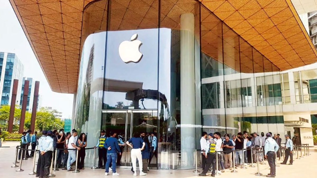 Apple’s action follows a broader trend among major technology companies, including Alphabet-owned Google, which also issued similar warnings to protect its user base recently. Apple’s action follows a broader trend among major technology companies, including Alphabet-owned Google, which also issued similar warnings to protect its user base recently.