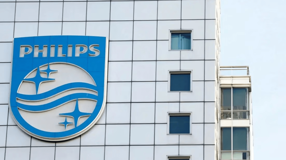 The suit, filed in 2004, had accused BCI Optical Disc Ltd and a local retail outlet of violating Philips’ patent rights by manufacturing and selling VCDs using technology allegedly covered under its patent. The suit, filed in 2004, had accused BCI Optical Disc Ltd and a local retail outlet of violating Philips’ patent rights by manufacturing and selling VCDs using technology allegedly covered under its patent.