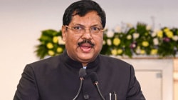 Who is Rakesh Kishore and why did he throw a shoe at CJI BR Gavai?