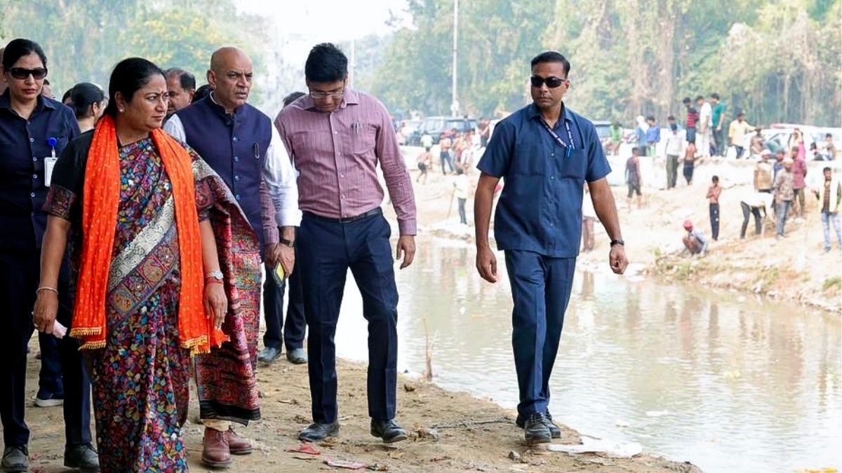 chhath puja, chhath puja holiday, delhi government, rekha gupta, delhi holiday, chhath puja, october 27