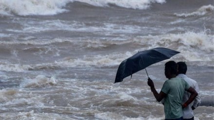 Cyclone Senyar: IMD forecasts heavy rain ALERT in THESE states Cyclone Senyar: IMD forecasts heavy rain ALERT in THESE states