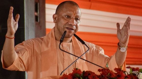 uttar pradesh, sugarcane prices, sugarcane, up sugarcane, sugarcane price increase, rs 30 quintal, yogi adityanath