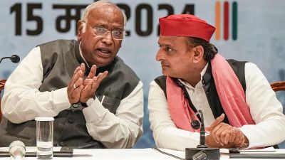 RSS should be banned, Mallikarjun Kharge backs Akhilesh Yadav’s remarks