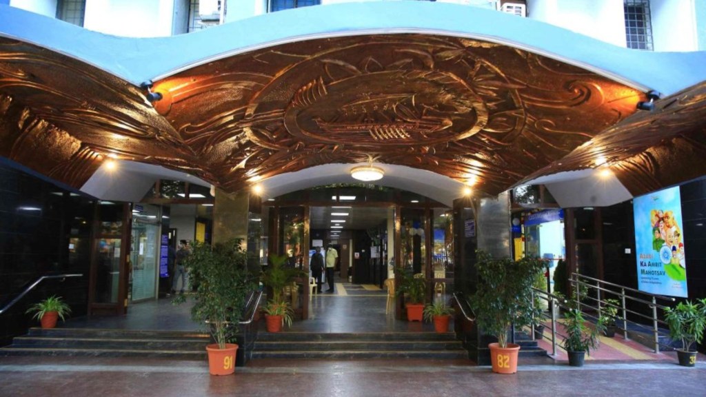 Chennai customs row: citizens share ordeals of harassment and loss Chennai customs row: citizens share ordeals of harassment and loss