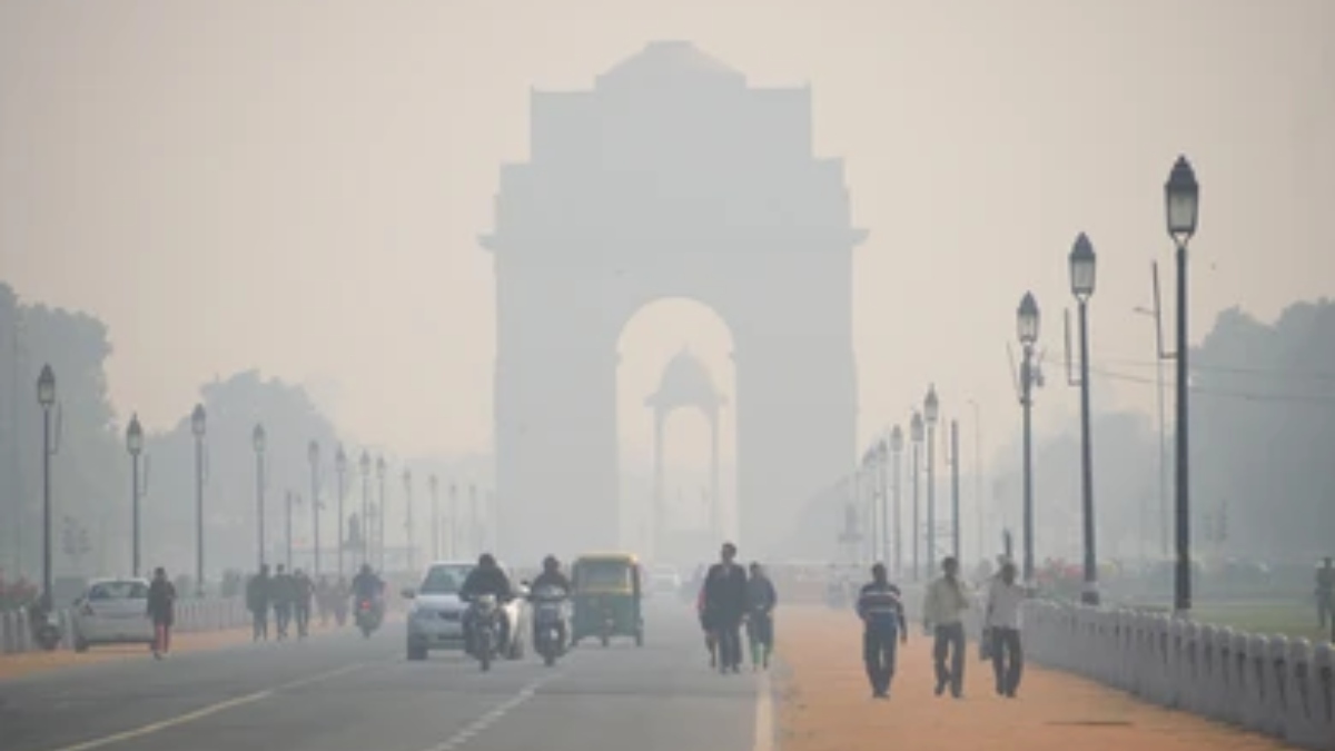 Winter’s knock: Delhi records coldest night of the season as temperature drops to 18.8°C Winter’s knock: Delhi records coldest night of the season as temperature drops to 18.8°C
