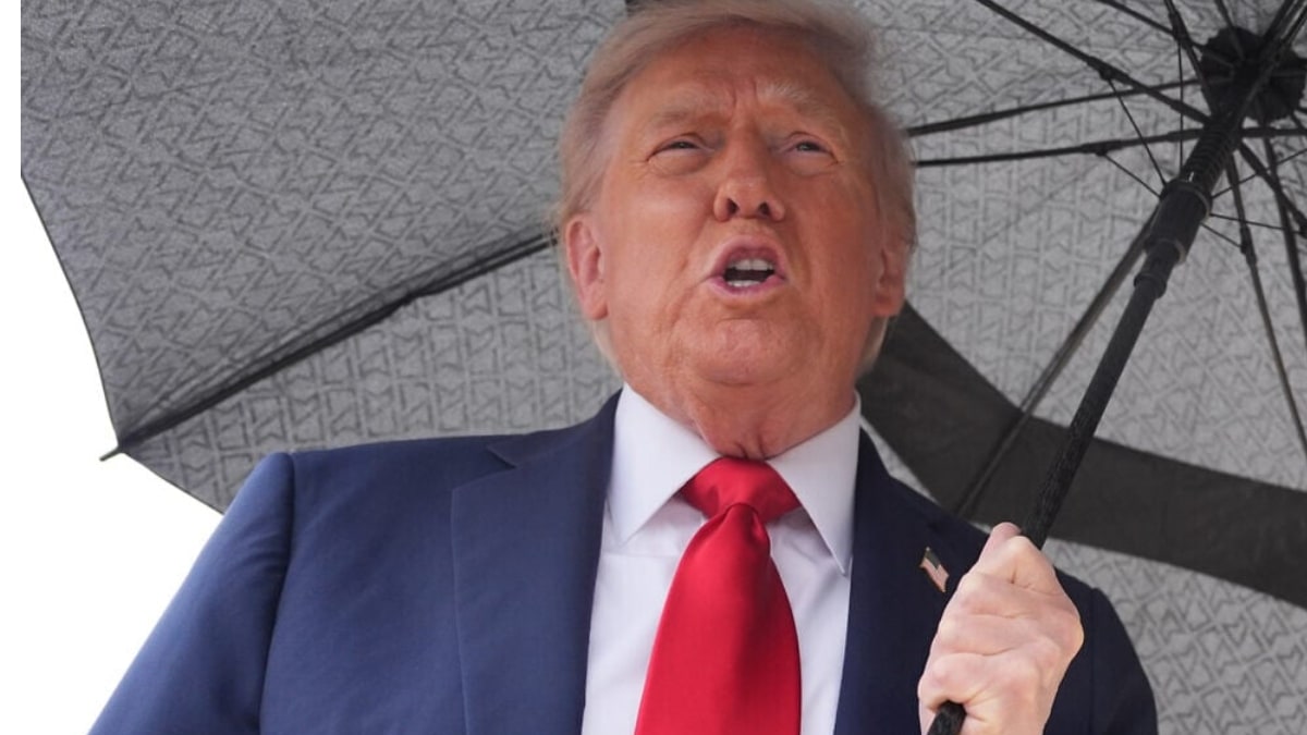 Trump heads to Israel and Egypt to mark a ceasefire deal