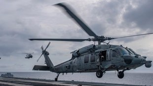 US navy F-18 jet and Seahawk helicopter crash in South China sea