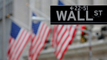 Global stocks surge to record highs amid US-China trade progress