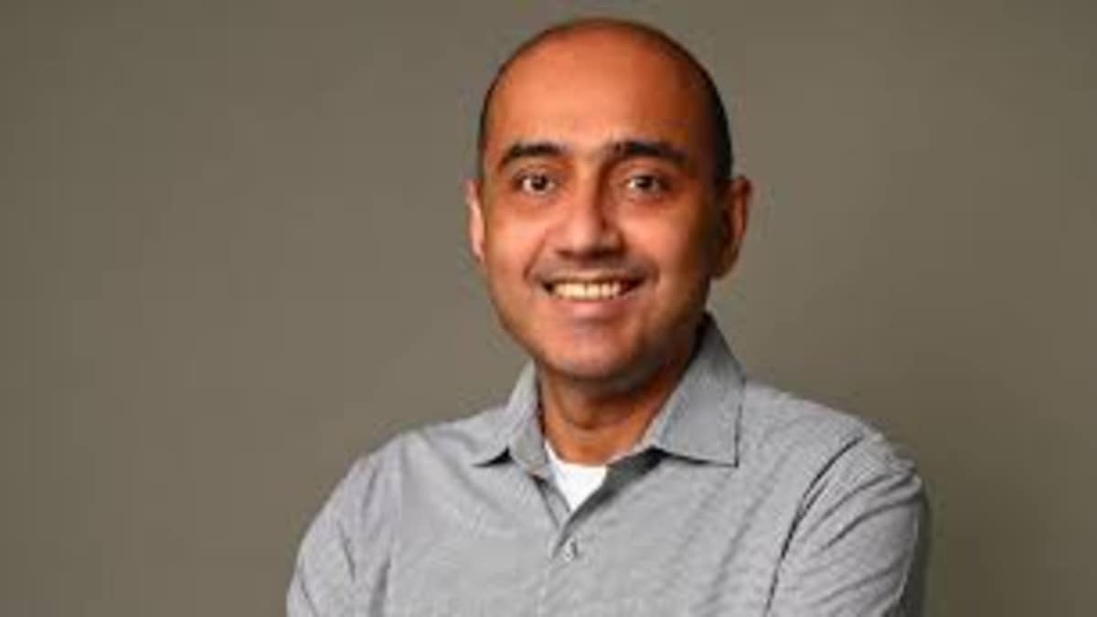 Gopal Vittal Calls Bharti Airtel managing director and GSMA chairman.