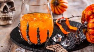 Halloween party drinks