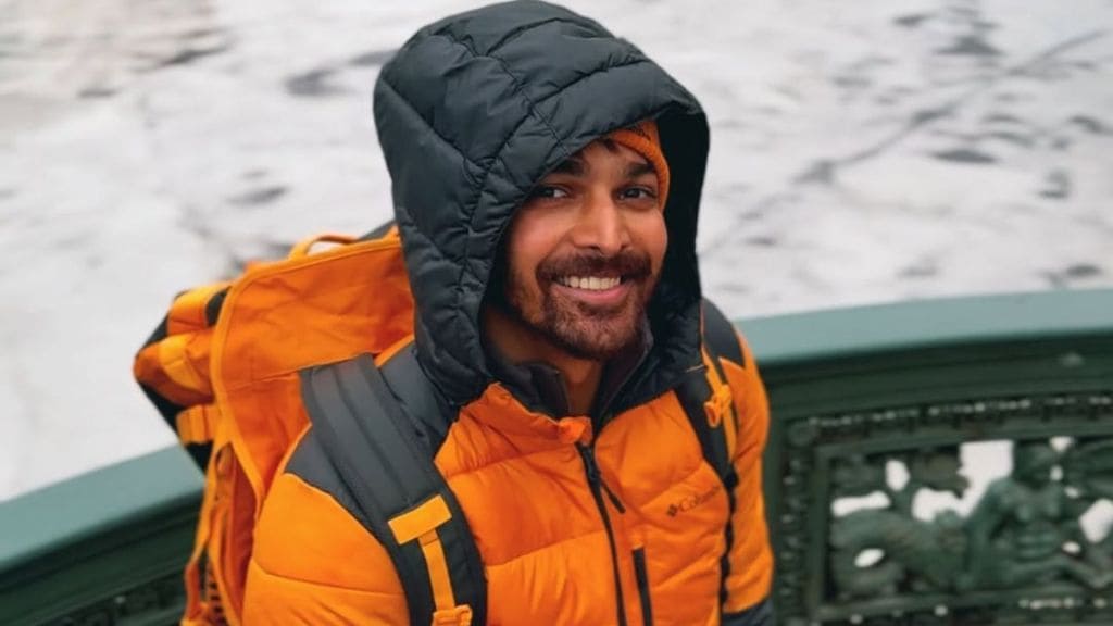 'Ek Deewane Ki Deewaniyat' star Harshvardhan Rane once waited tables for only Rs 10/day. (Image source: Harshvardhan Rane/Instagram) 'Ek Deewane Ki Deewaniyat' star Harshvardhan Rane once waited tables for only Rs 10/day. (Image source: Harshvardhan Rane/Instagram)