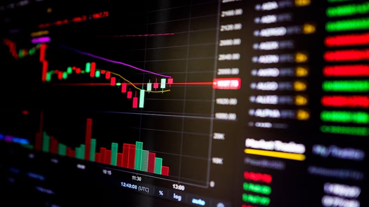 With the festive week starting today and the Street scheduled to shut on Tuesday