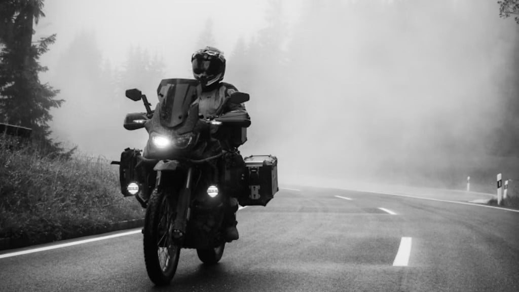 tvs rtx 300