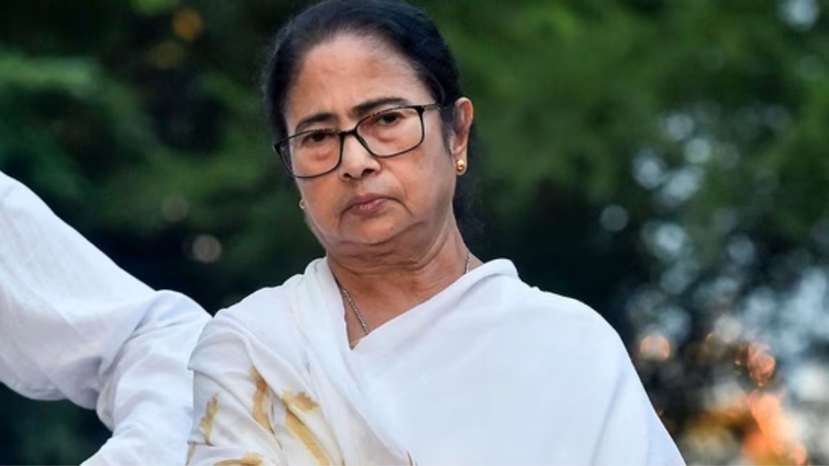 Opposition turmoil after Bihar results: PM Modi predicts Congress 'split' as TMC bats for Mamata Banerjee to lead INDIA Opposition turmoil after Bihar results: PM Modi predicts Congress 'split' as TMC bats for Mamata Banerjee to lead INDIA