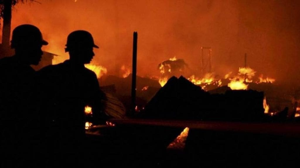 mumbai chawl fire, one dead, diwali fire, chawl fire, mumbai fire, mumbai news