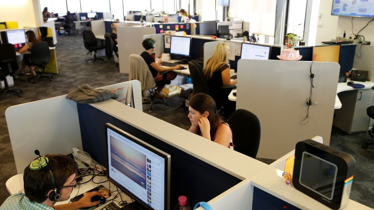 scale ai, ai platform mark zuckerberg, facebook, meta, meta layoff, scale ai lay off