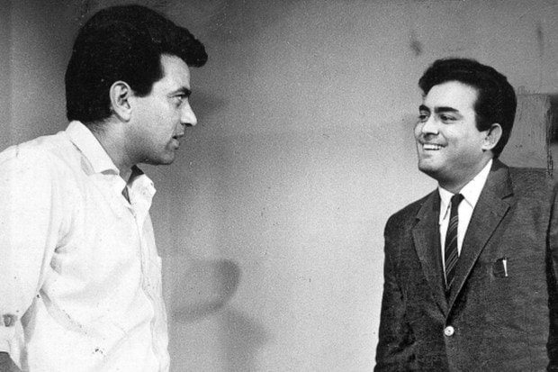 Satyakam (1969)In another career highlight, Dharmendra gave one of his best performances in Satyakam, a self-reflective drama which deals with themes like corruption and idealism of the youth. The 1969 film which is based on the novel of the same name by Narayan Sanyal, saw the actor portraying his character Satyapriya with an approach so nuanced that it is considered one of the finest in Indian cinema even today. (Image source: Courtesy of IMDb)